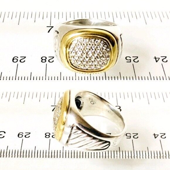 David Yurman Classic Cable Diamond Signet Ring - Picture 6 of 8